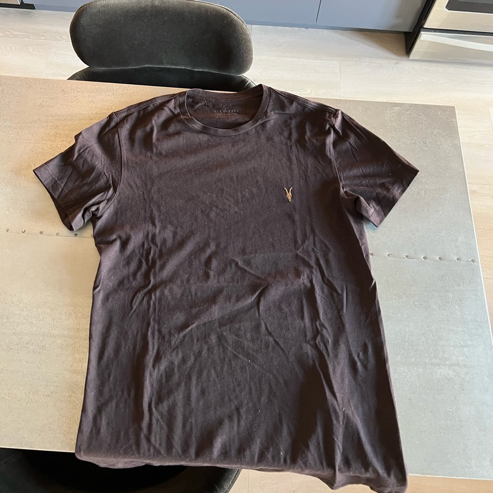 NEW: All Saints Tshirt